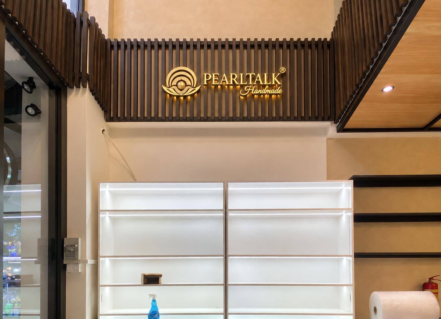 PEARLTALK craftsmanship studio